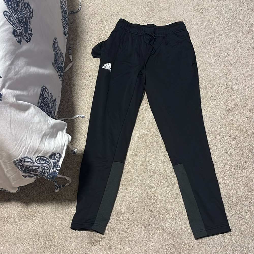 Adidas Joggers in a men’s medium